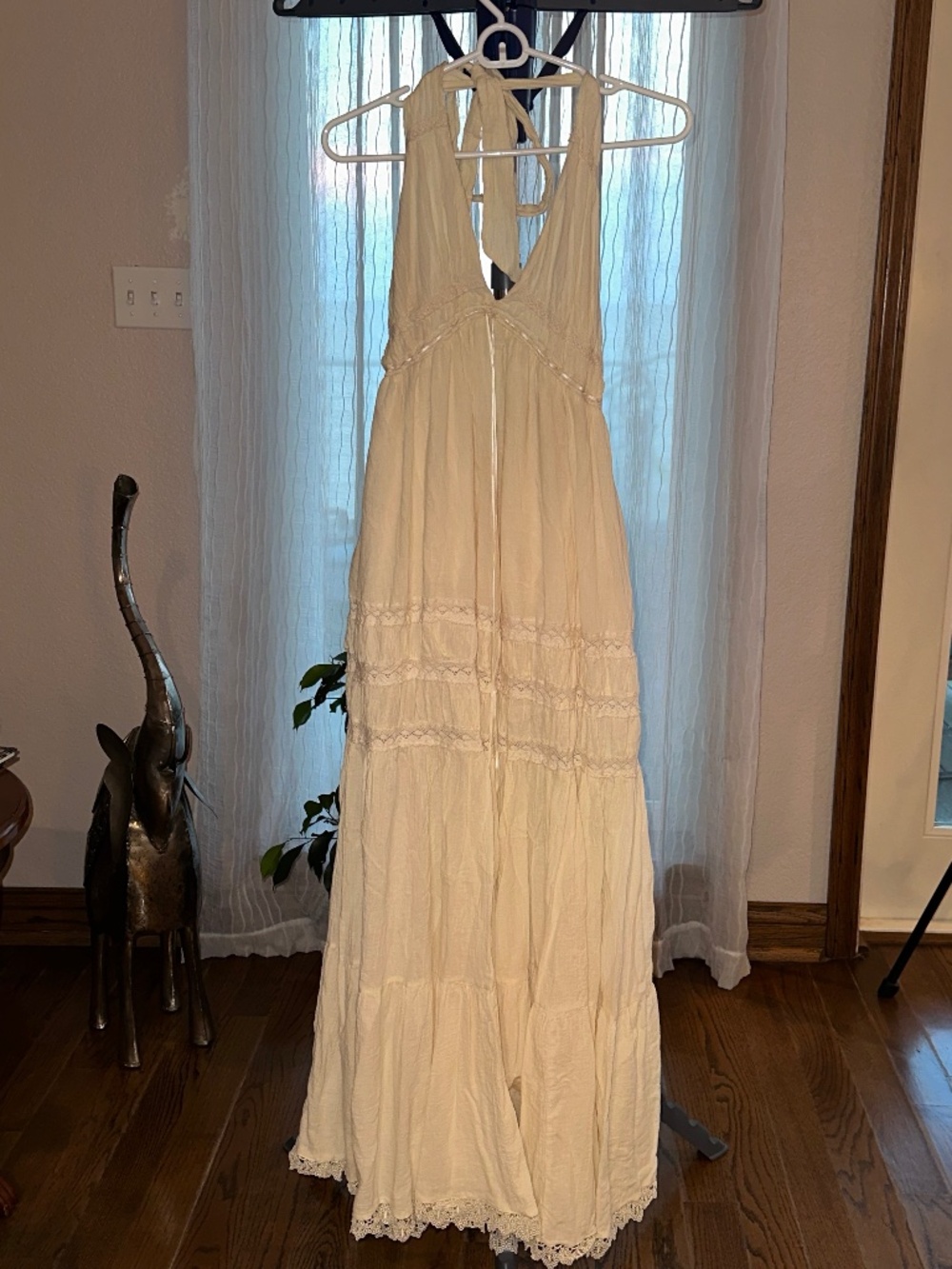 Lulus Cream Lace Trim Tiered Halter Maxi Dress sz S